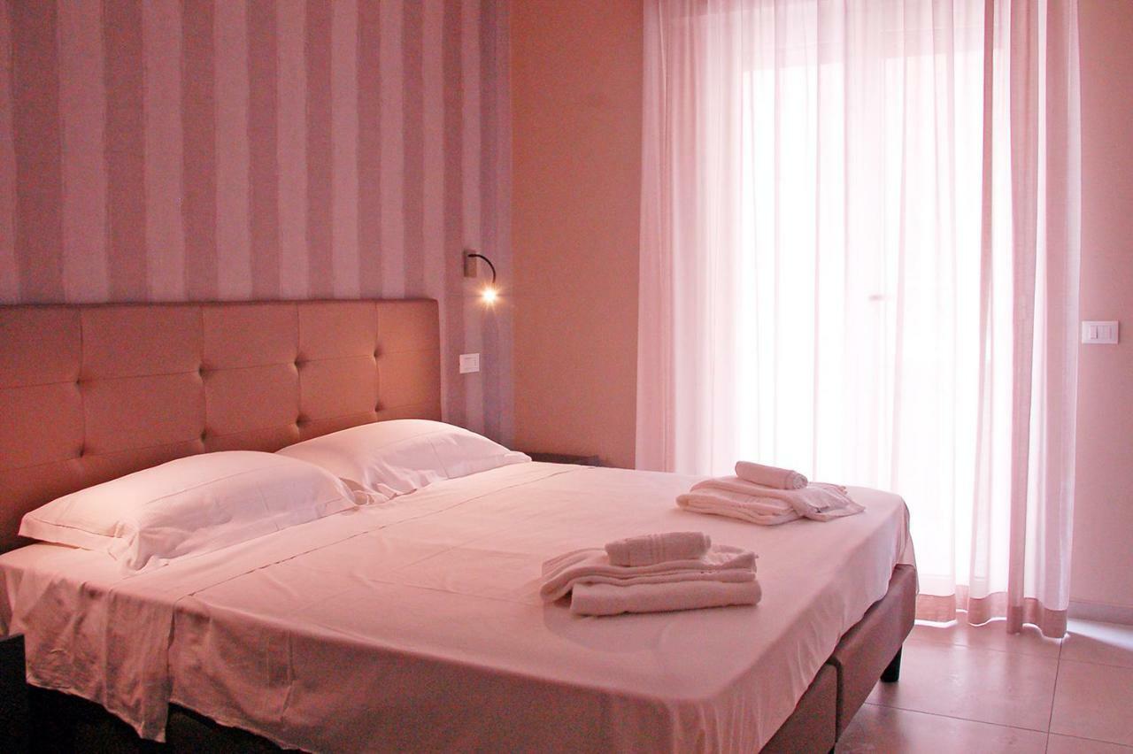 Holiday Club Residence Alba Adriatica Exterior foto